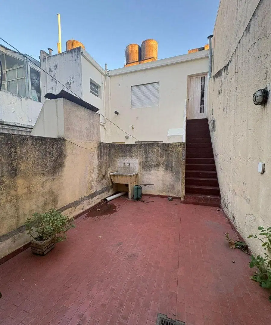 DEPTO. DOS AMBIENTES PRIMER PISO 4