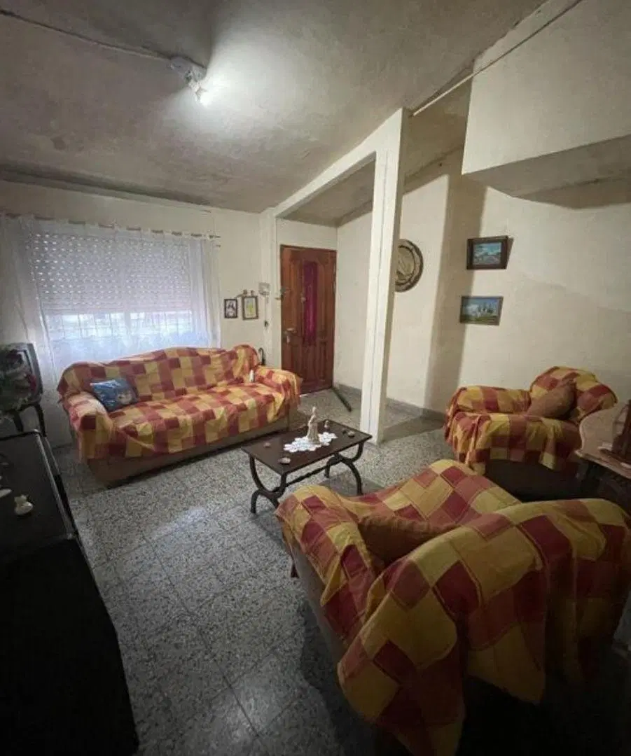 #OPORTUNIDAD Casa en Venta en Remedios de Escalada 5