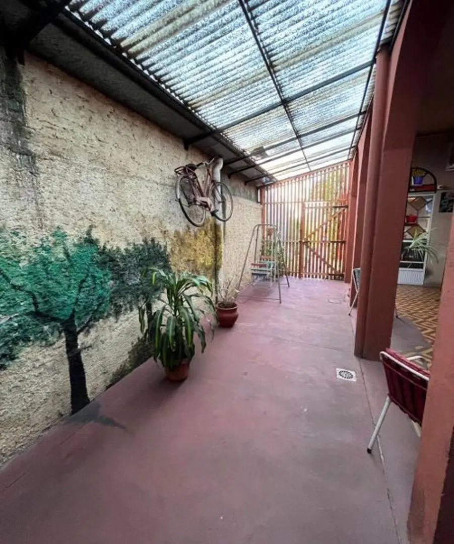 CASA CON PARQUE EN VENTA EN REMEDIOS DE ESCALADA 4