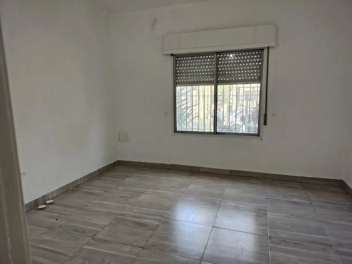 CASA EN ALQUILER EN MONTE GRANDE 3