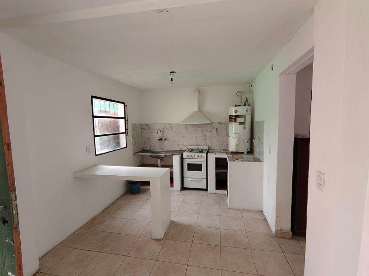DEPARTAMENTO 2 AMBIENTES TIPO PH EN ALQUILER – BURZACO