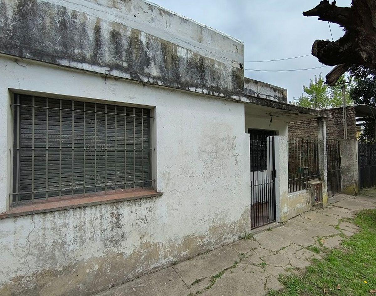Foto de CASA EN ALQUILER – GLEW, imagen 2