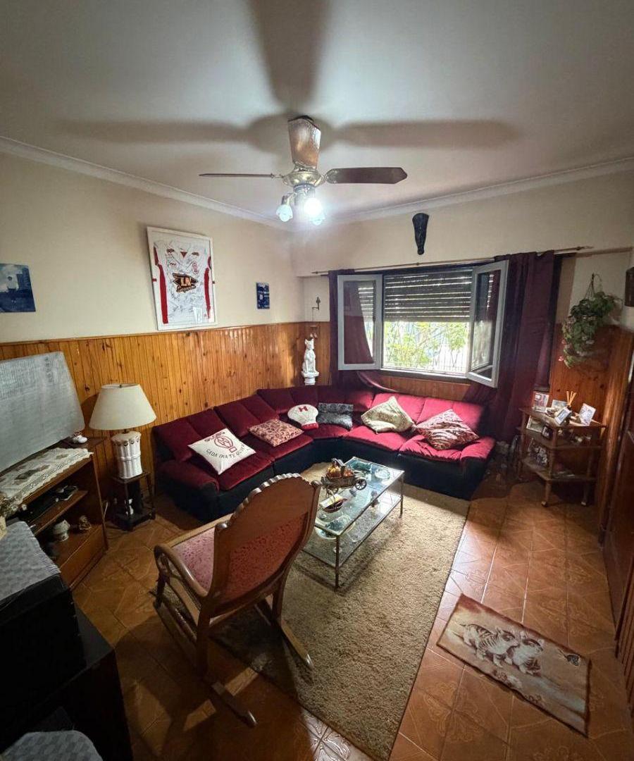 Foto de Casa 4 ambientes en venta con departamento de 2 ambientes al fondo, imagen 5