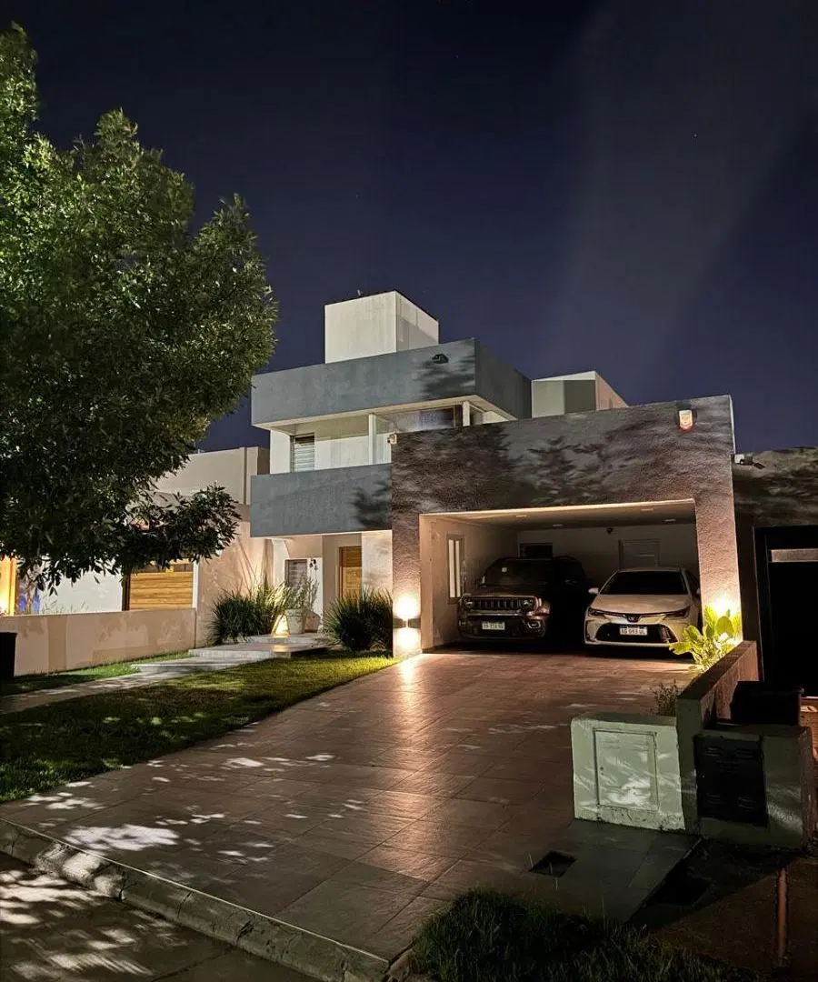 VENTA CASA RIBERAS DE MANANTIALES 3