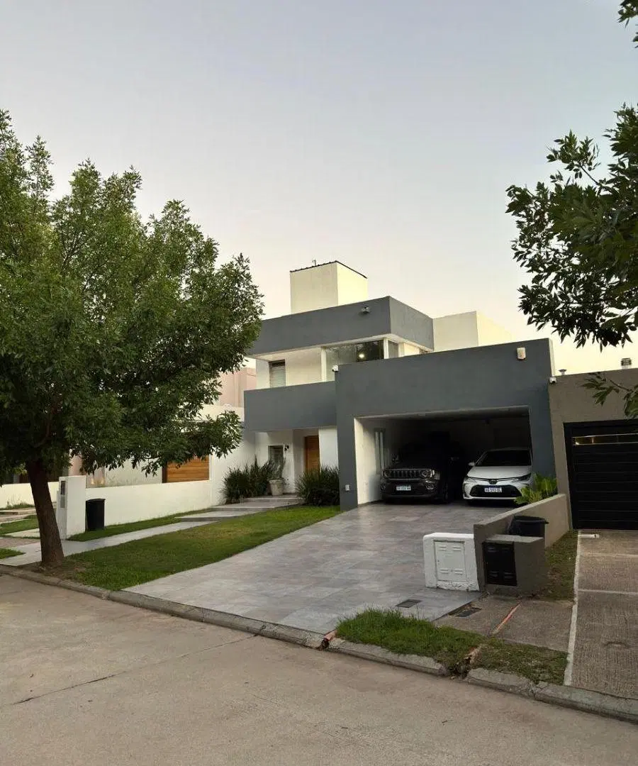 VENTA CASA RIBERAS DE MANANTIALES 2