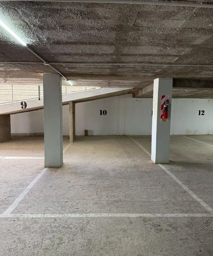 VENTA COCHERA B JARDIN!!! 4