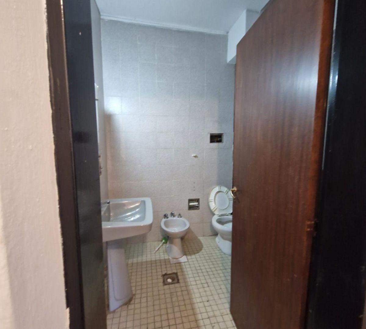 Foto de OPORTUNIDAD VENTA ARGUELLO NORTE CASA 3 DORMITORIOS!!, imagen 5