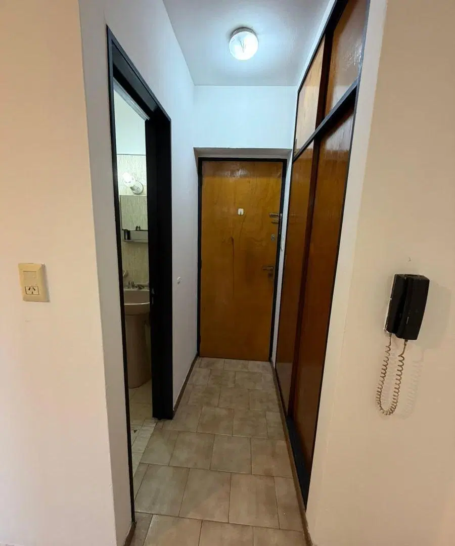 ALQUILO MONOAMBIENTE CON BALCON - NUEVA CÓRDOBA 8