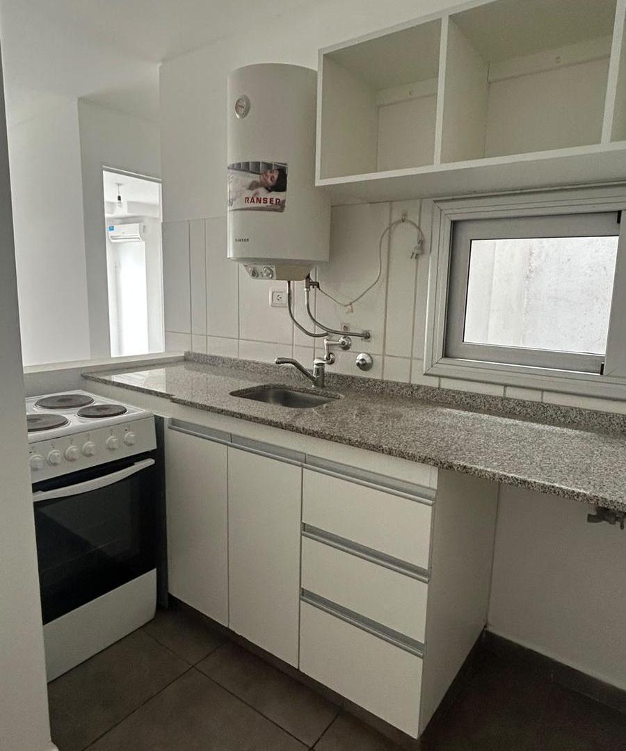Foto de Departamento Con Terraza- Edificio con Pileta y SUM, imagen 2