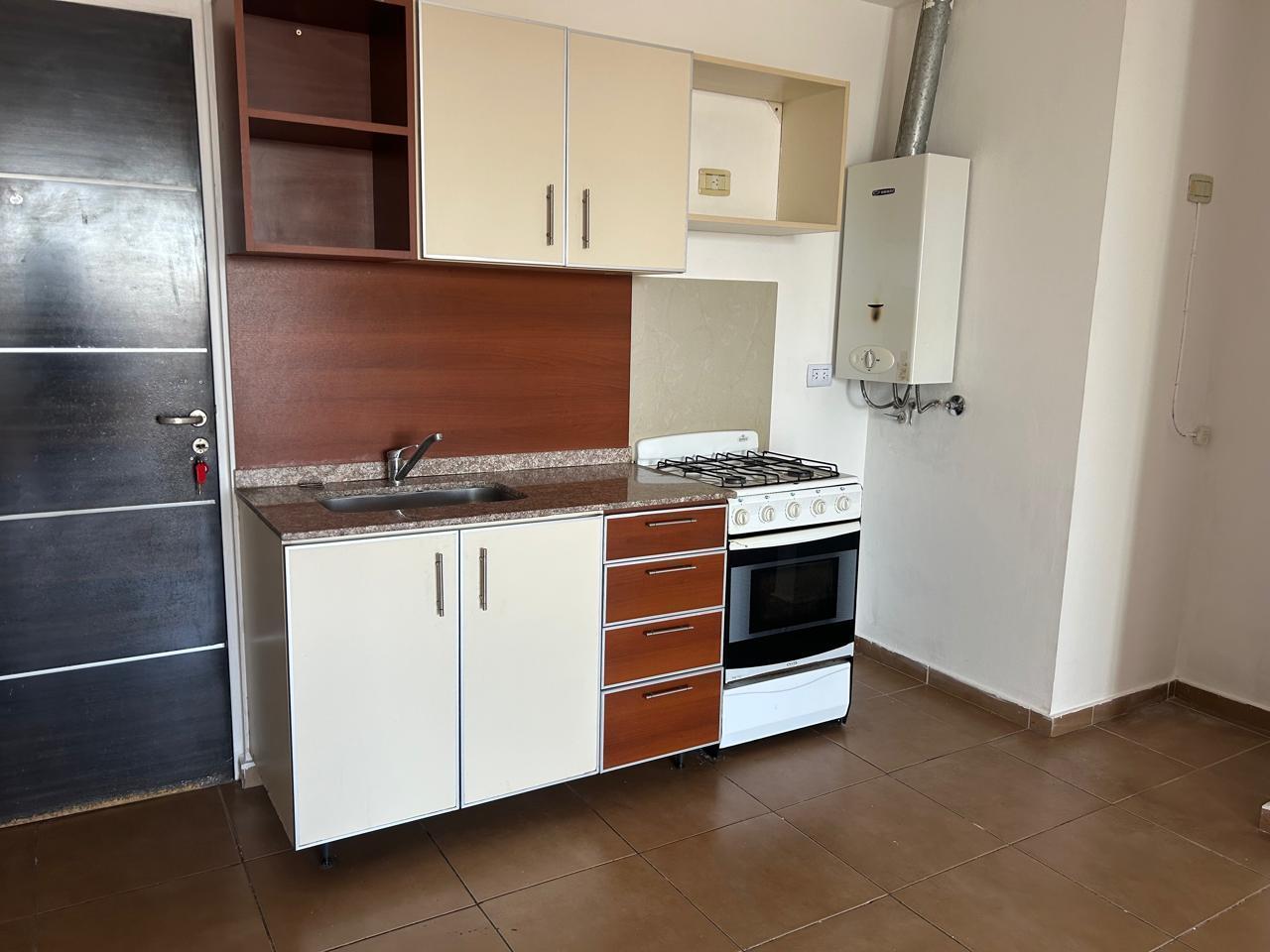Foto de Departamento con Amplio Balcon sobre Bv San Juan, imagen 5