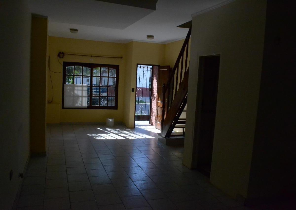 Foto de DUPLEX 3 AMBIENTES CON PATIO Y BALCONES, imagen 3