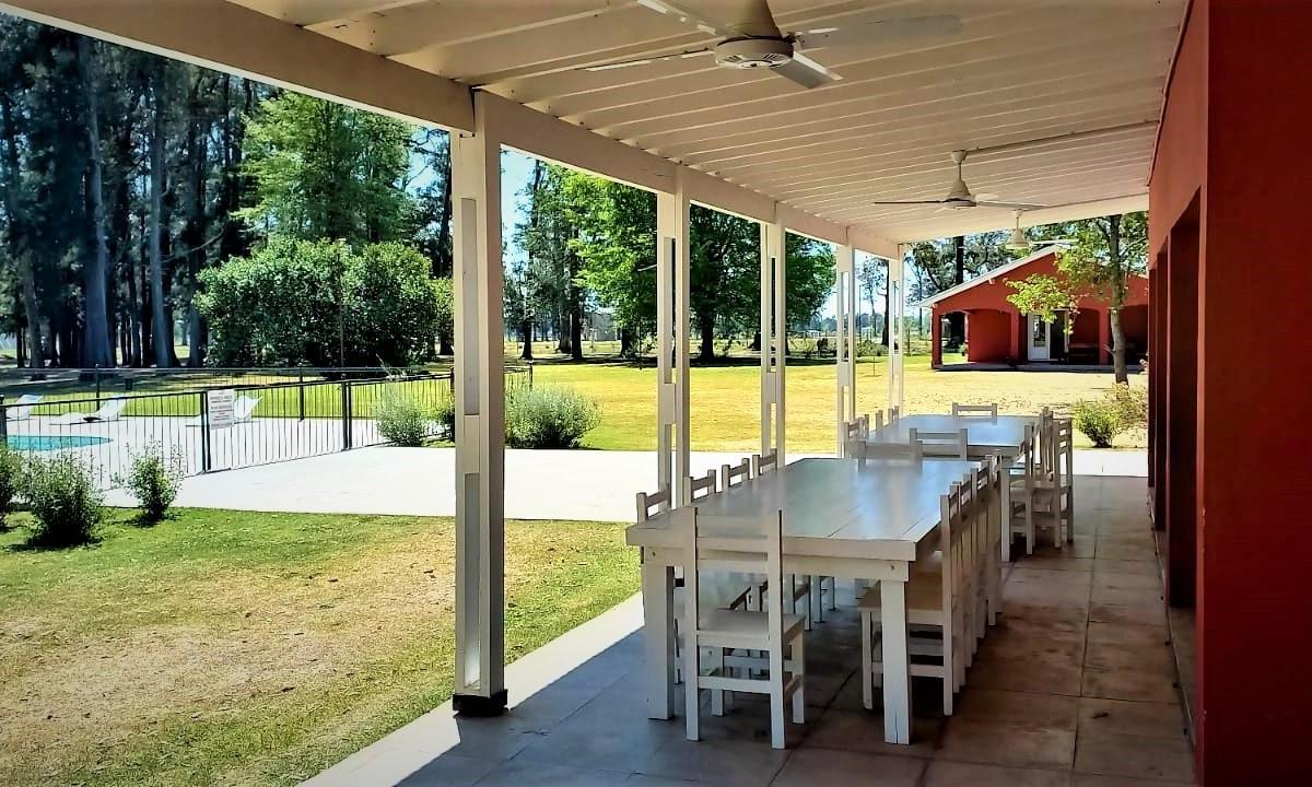 LOTE ARBOLADO 1000 M2 - B° EL ESTRIBO - VILLA DE CAMPO LOS TRES PINOS - LUJAN