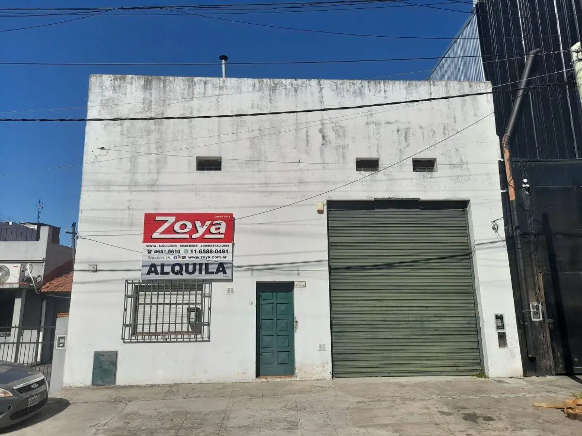 Bodega-Galpon con 350 m² en alquiler en La Tablada 1