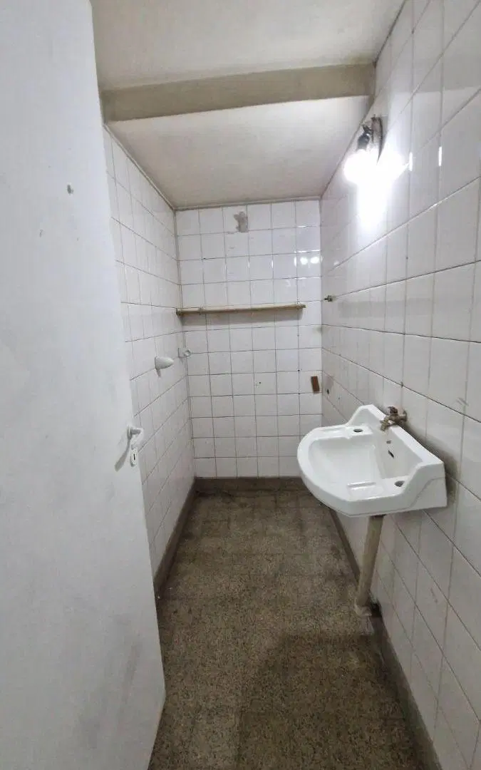 VENDO LOCAL COMERCIAL EN Bº CENTRO – CÓRDOBA 5