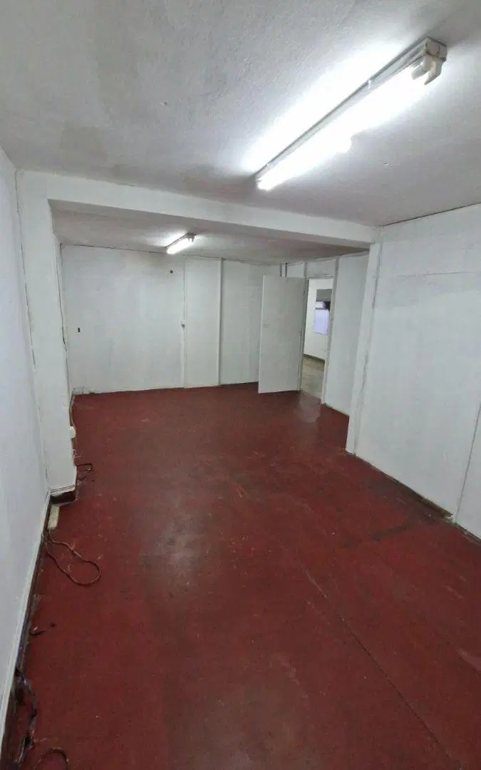 VENDO LOCAL COMERCIAL EN Bº CENTRO – CÓRDOBA 2