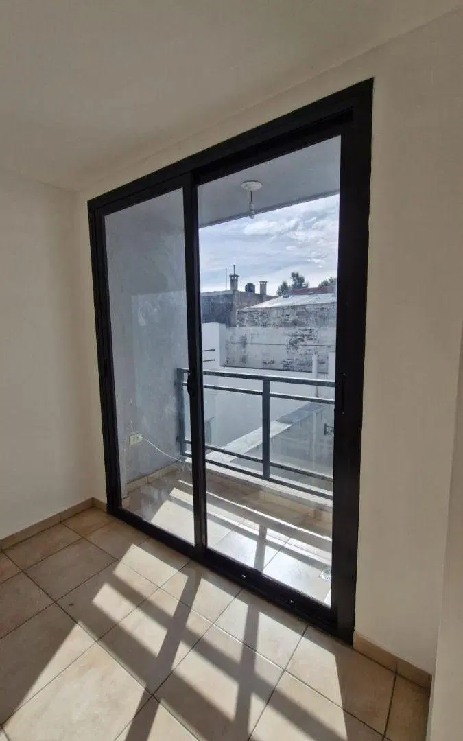 ALQUILO DEPARTAMENTO 1 DORM B° ALTA CBA 3