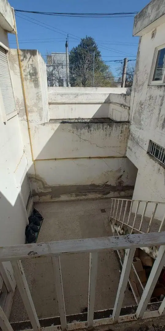 VENDO PH 1 DORM , S/24 DE SEPTIEMBRE B° YAPEYÚ 5