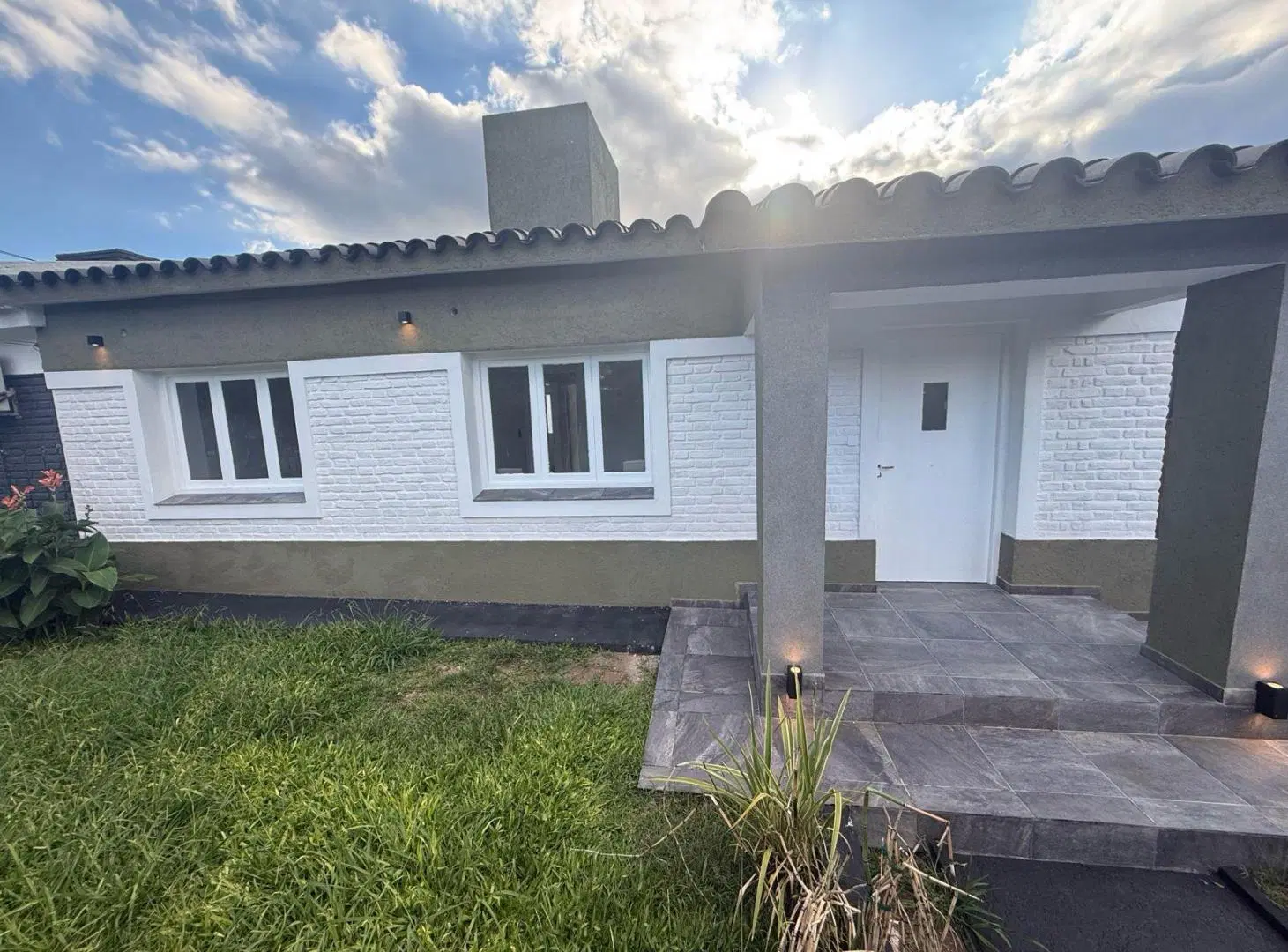 CASA EN VENTA EN LA FALDA 4