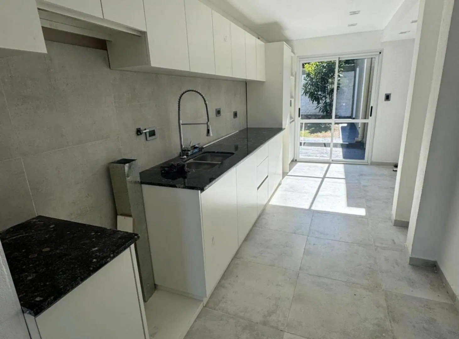 CASA EN VENTA EN LA FALDA 3