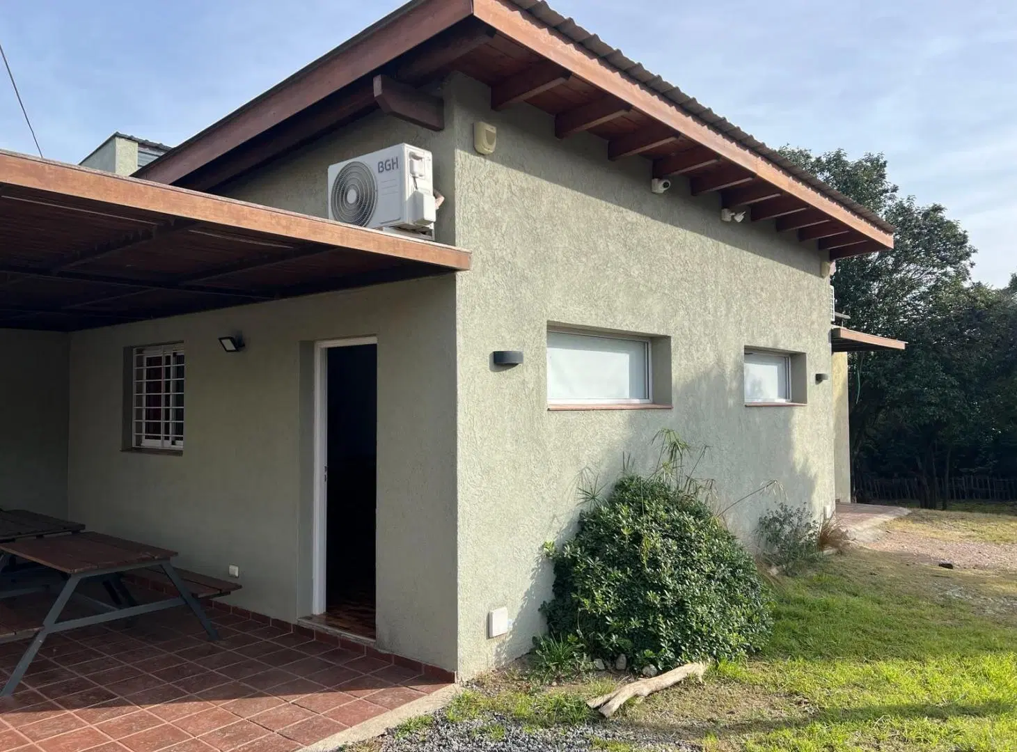 Cabaña 2. Hab - Pileta - Cochera - Parque 3