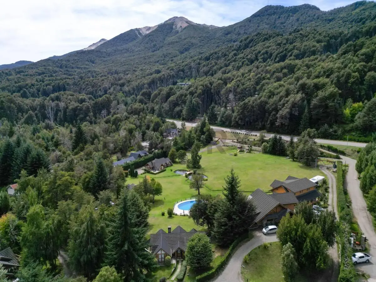 Venta Complejo Cabañas y Departamentos en Villa La Angostura 4