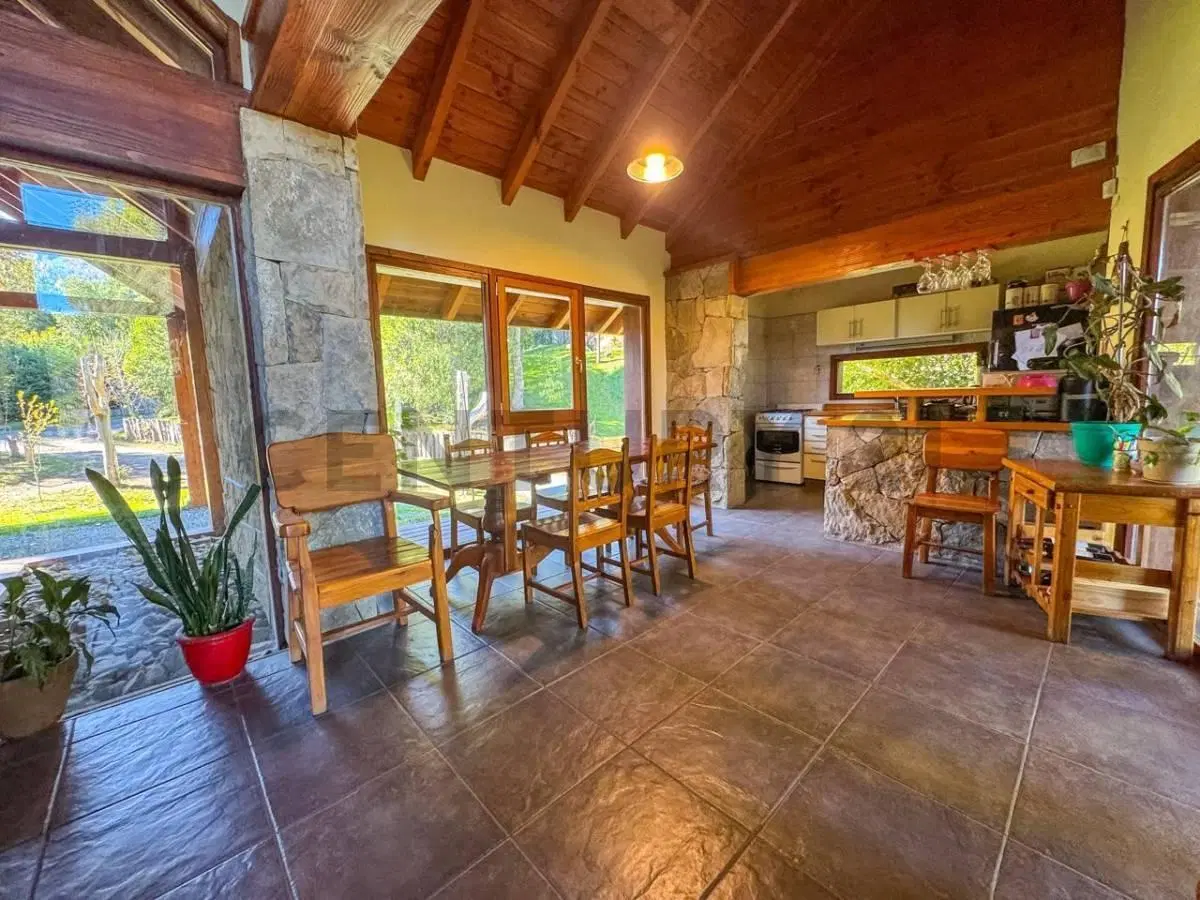 Venta casa Villa La Angostura 4