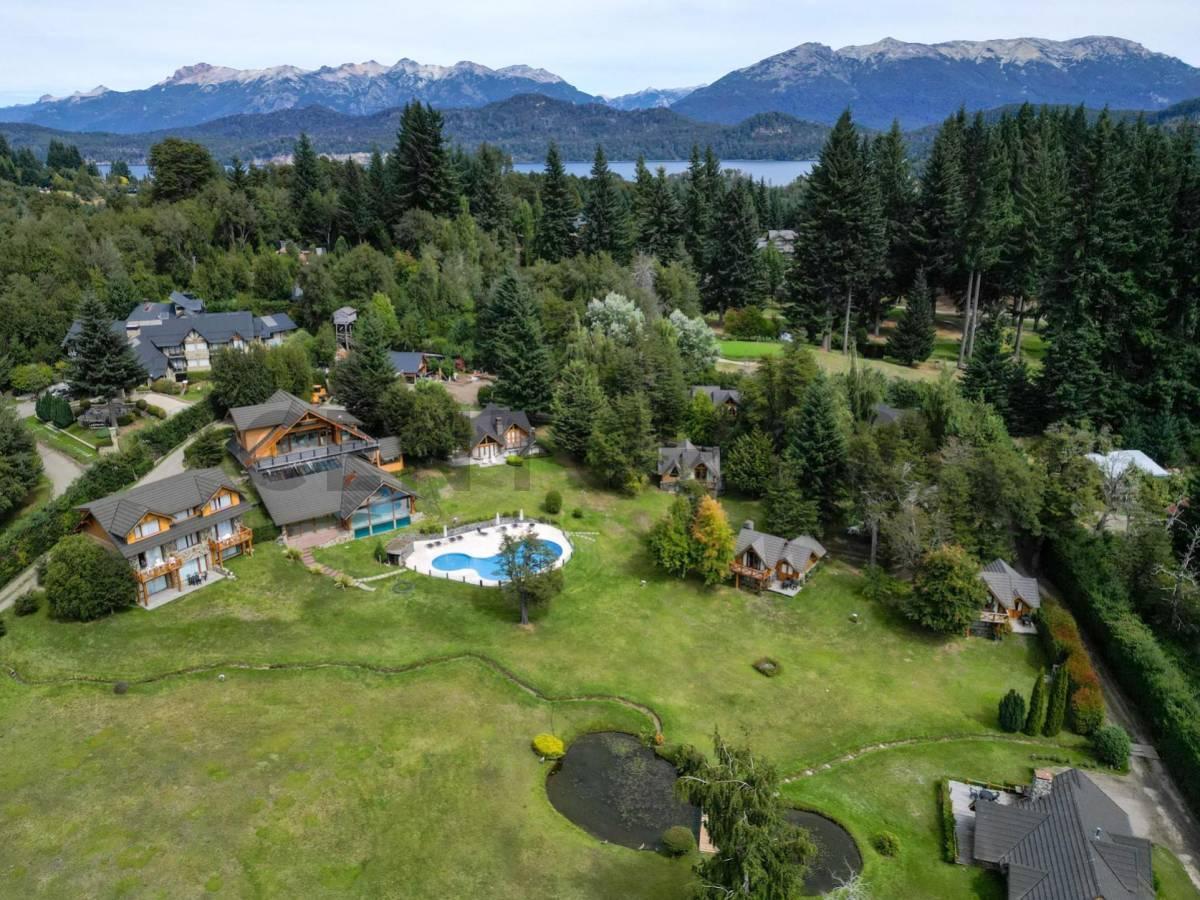 Foto de Venta Complejo Cabañas y Departamentos en Villa La Angostura, imagen 1