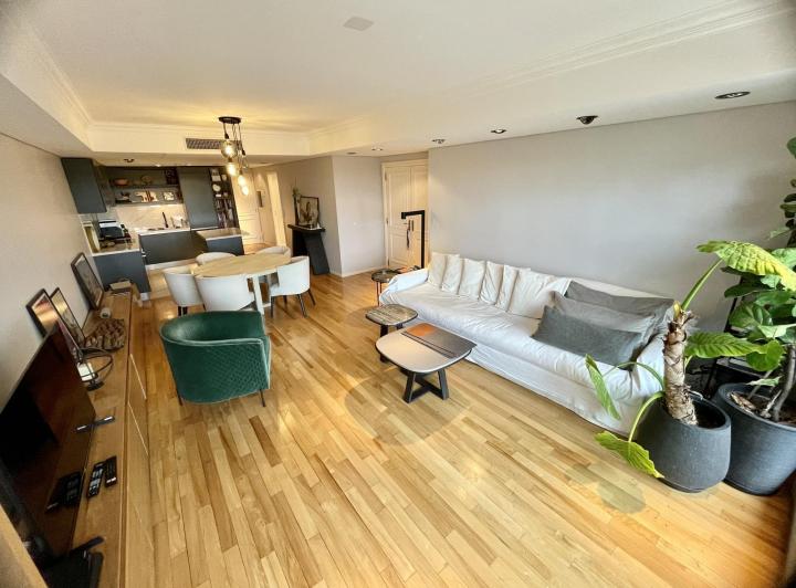 Unico 2 Amb en Alquiler - Equipado - Chateu Puerto Madero - Cochera - Toilette - Balcon Terraza 4