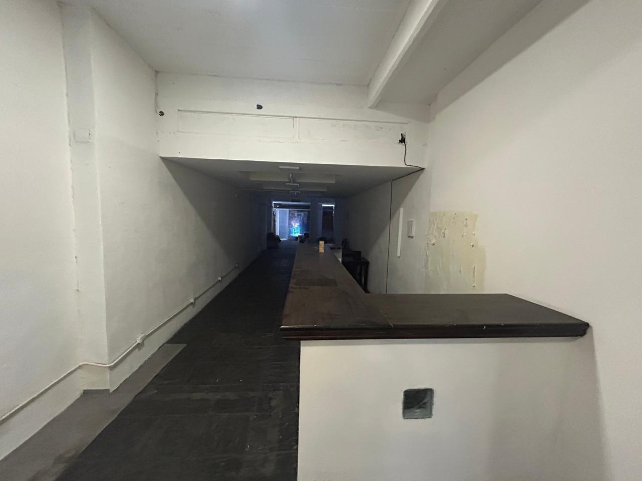 Foto de Alquiler Local Comercial - Maipu 864, retiro - Apto Todo Rubro, imagen 3