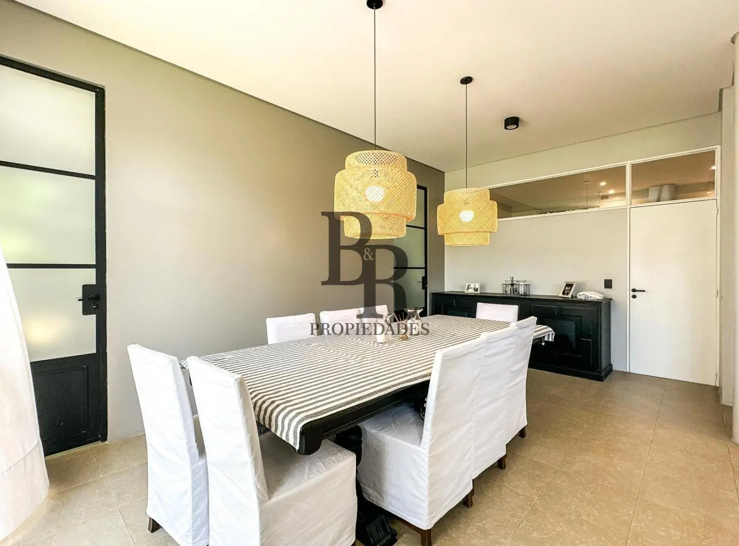 Venta Casa Moderna en 2 Lotes - Miraflores Country Club 5