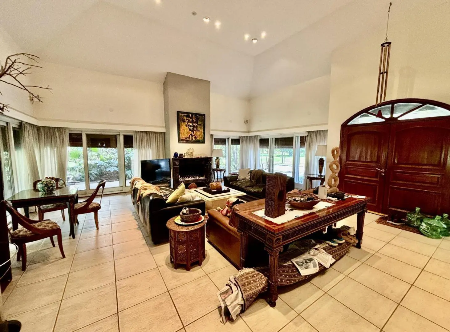 Casa en Venta- Tres Lotes Uno Subdividido- Ideal Proyecto- Super Central - Miraflores Country Club- 3