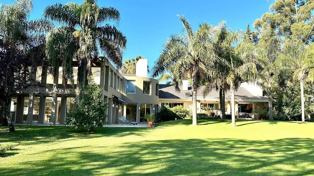 Imponente Casa En Venta  - Miraflores Country Club 3