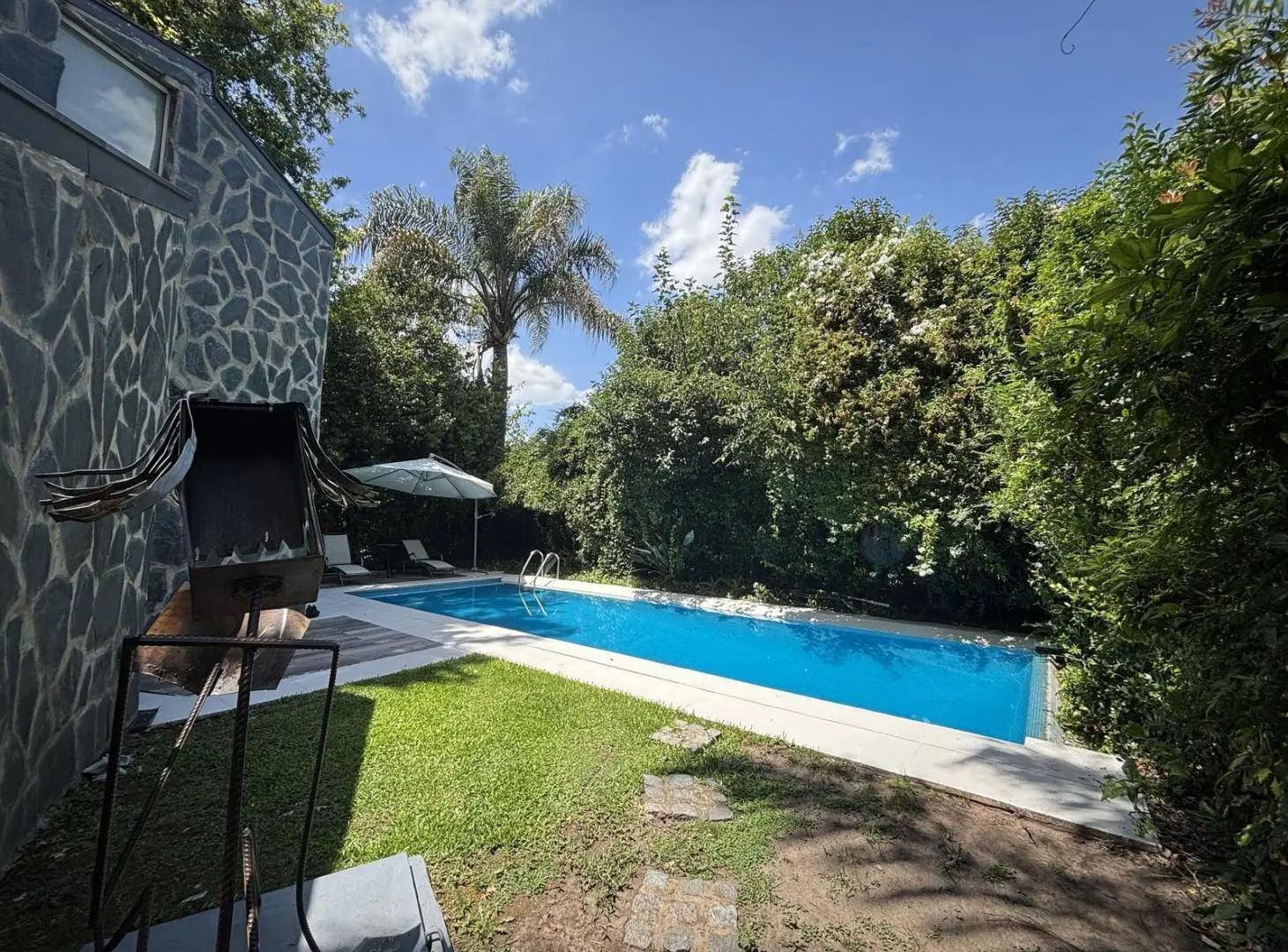 Casa en Venta y Alquiler Anual - Lote Central - Miraflores Country Club 4