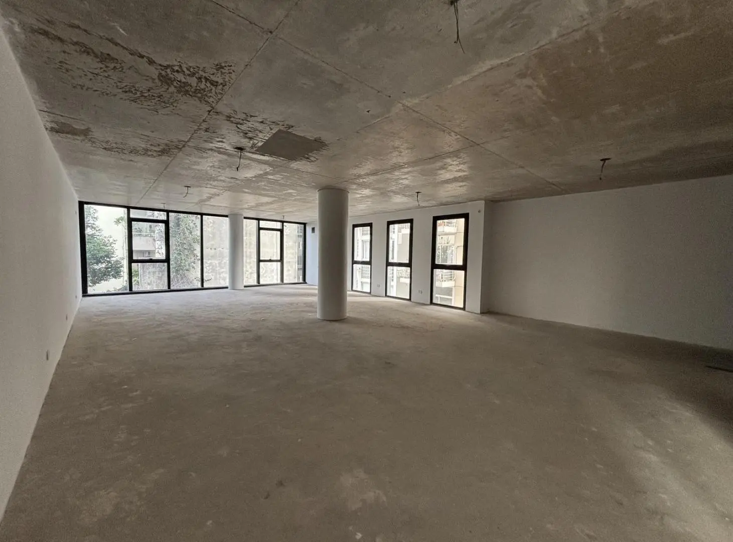 Oficina en Venta y Alquiler a Estrenar con balcon- Amenities- Seg- Belgrano 5