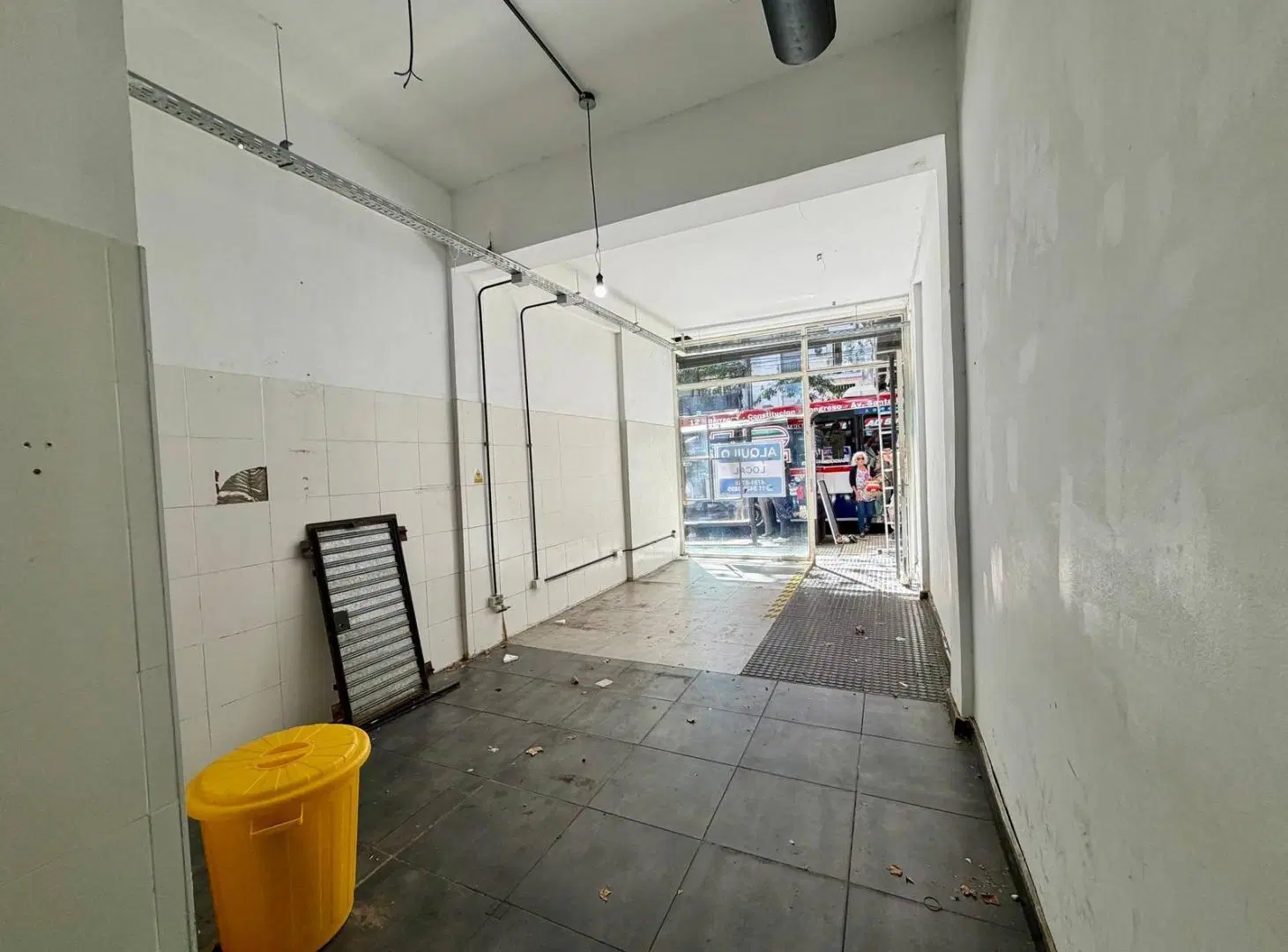 Alquiler Local Comercial - Múltiples Rubros - Av Santa Fe 2150, Recoleta 2