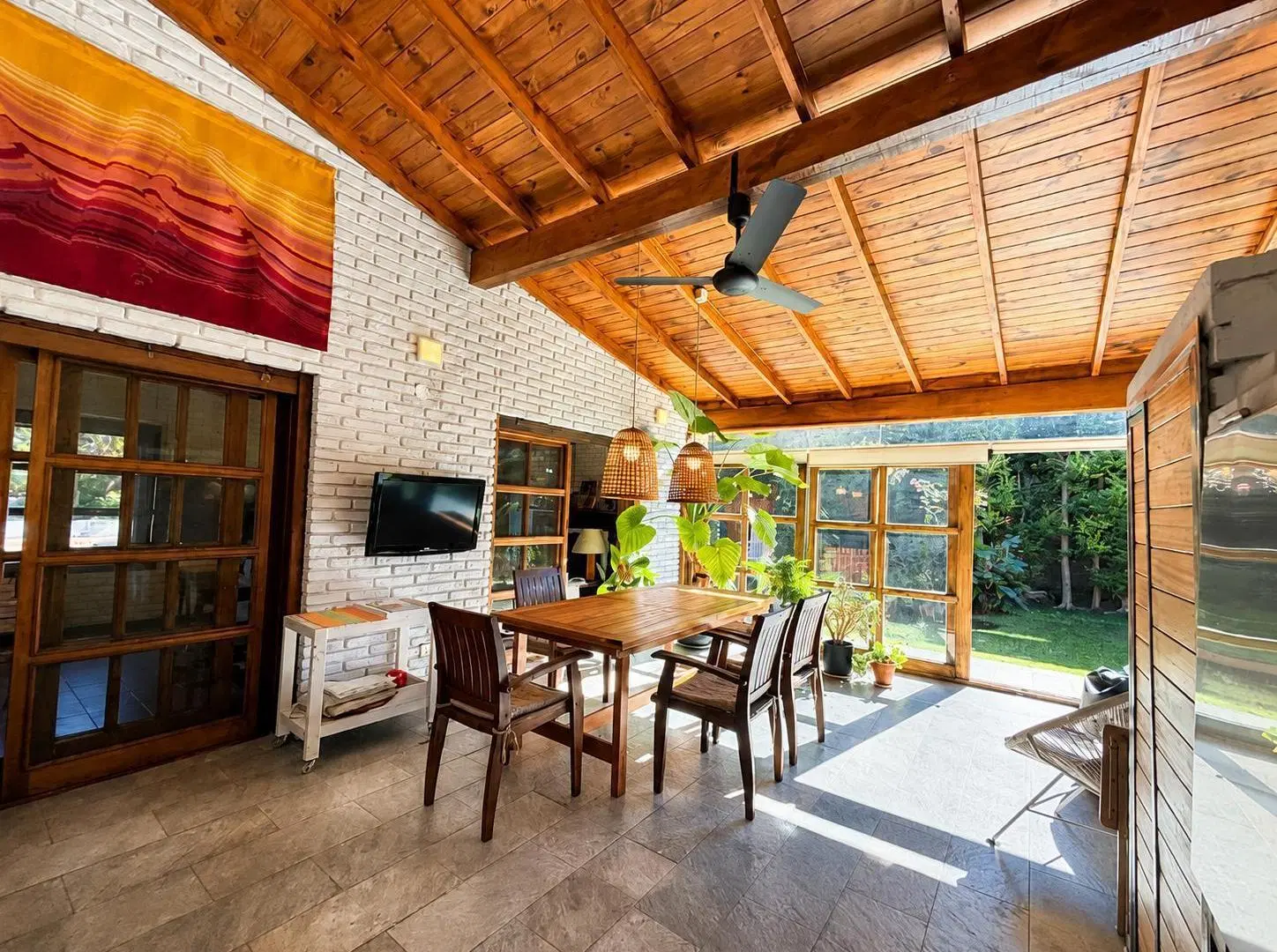 Casa en Venta y Alquiler Anual - Un Lote Central - Miraflores Country Club 4