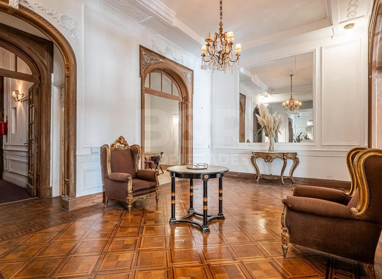 Edificio Comercial en Venta - Petit Hotel - Multi Rubro - Marcelo T. de Alvear 1400, Retiro