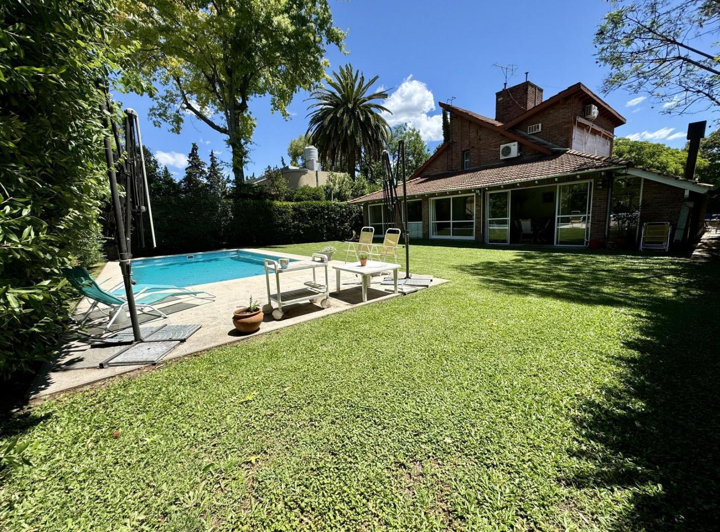 Foto de Alquiler temporal -Casa Un Lote - mayo a diciembre-Miraflores Country Club, imagen 1