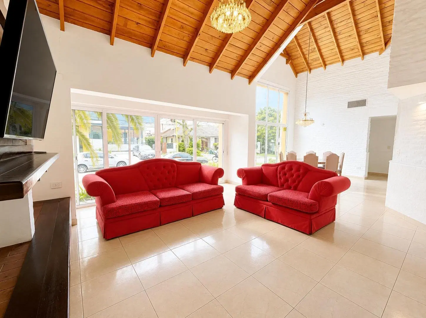 Alquiler Anual de Casa Amueblada - Lote Central - Miraflores Country Club 2