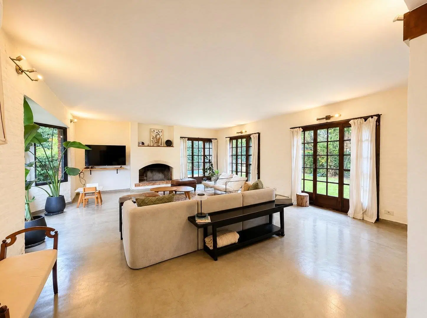 Nueva Casa En Venta - Un lote Central - Miraflores Country Club 3