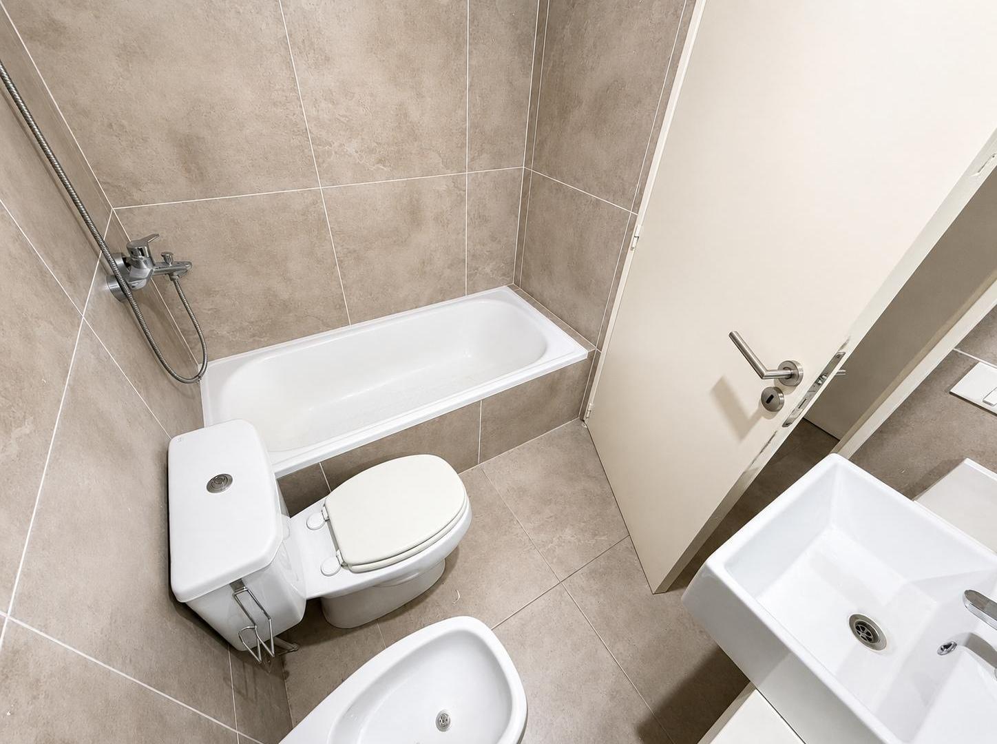 Foto de Departamento en Venta - 2 Ambientes - Patio y Balcón - Fitz Roy 1855, imagen 3