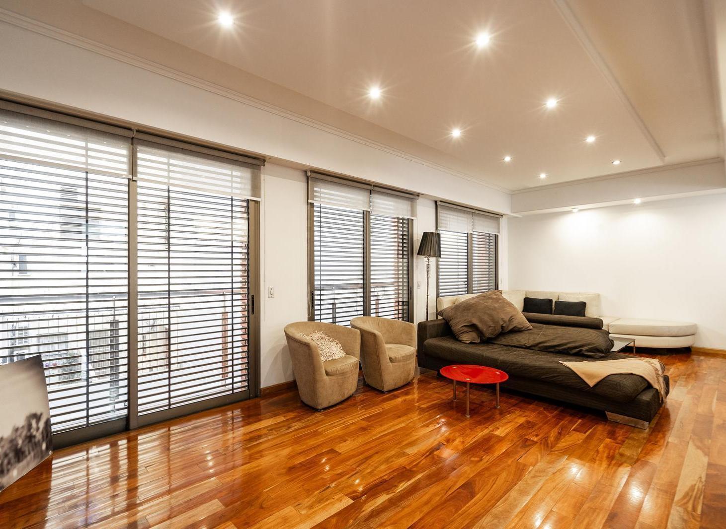 Foto de Casa en Venta - 6 Ambientes - Patio y Parrilla - Calle Gaspar M. de, imagen 3
