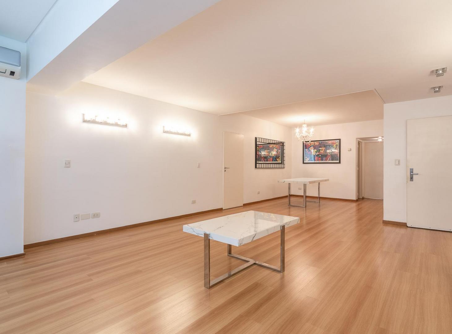 Foto de Departamento en Venta - Piso Entero - 4 Ambientes con Dependencia, imagen 3