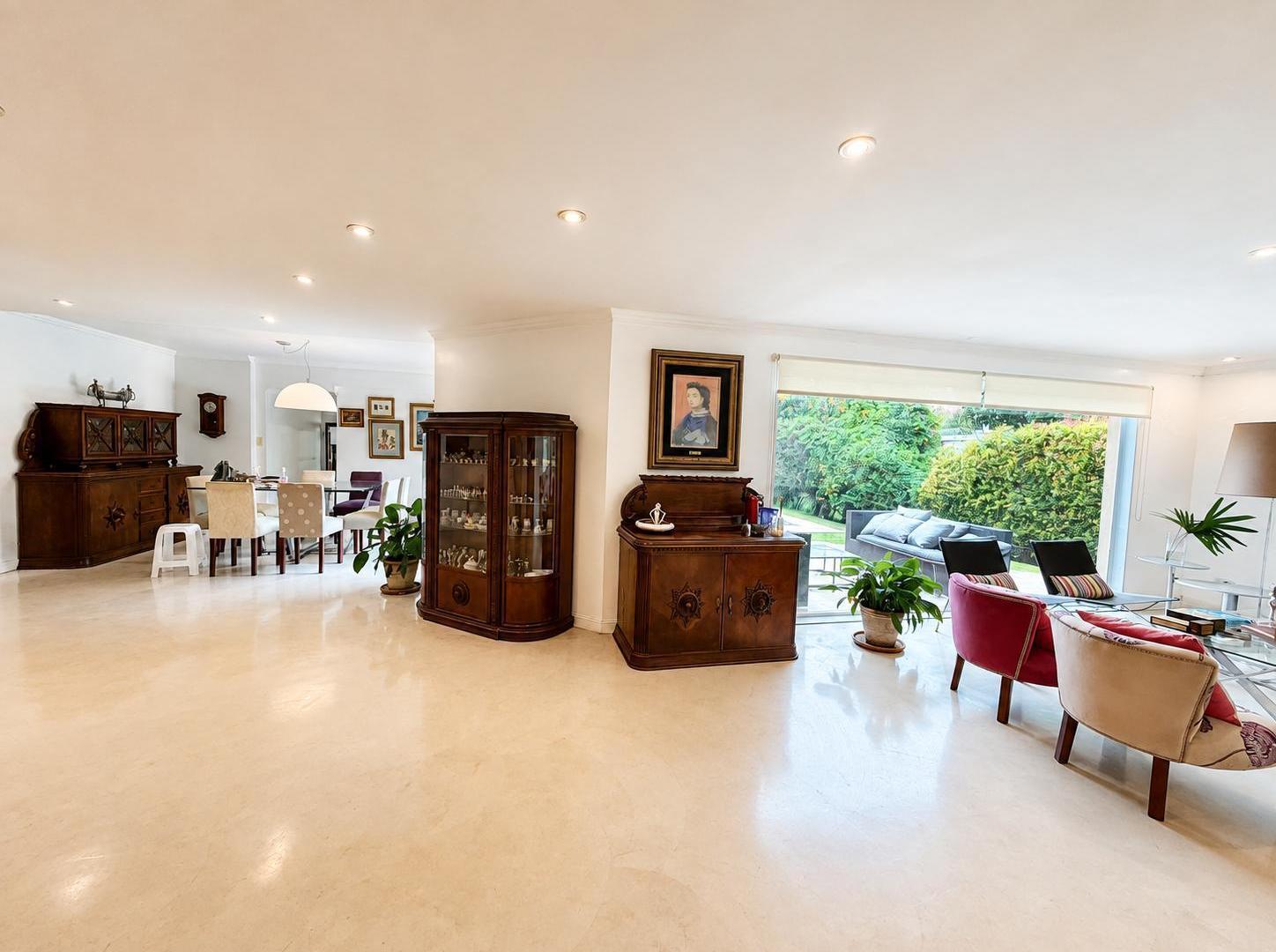 Foto de Casa en Venta y Alquiler Anual - 4 Ambientes - Lote Central, imagen 1