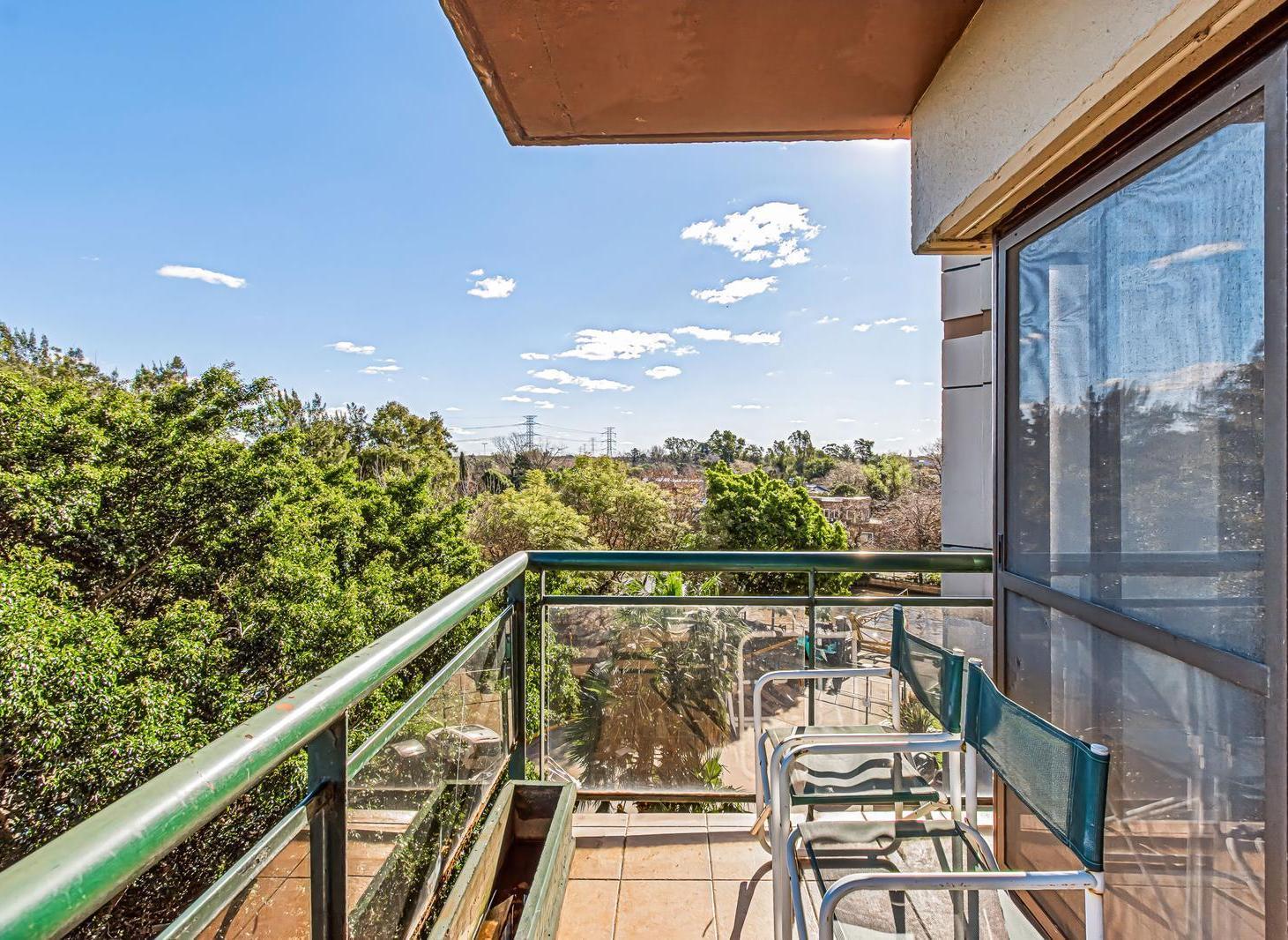Foto de Departamento 3 Ambientes en ventacon cochera y cama nautica – Torre, imagen 4