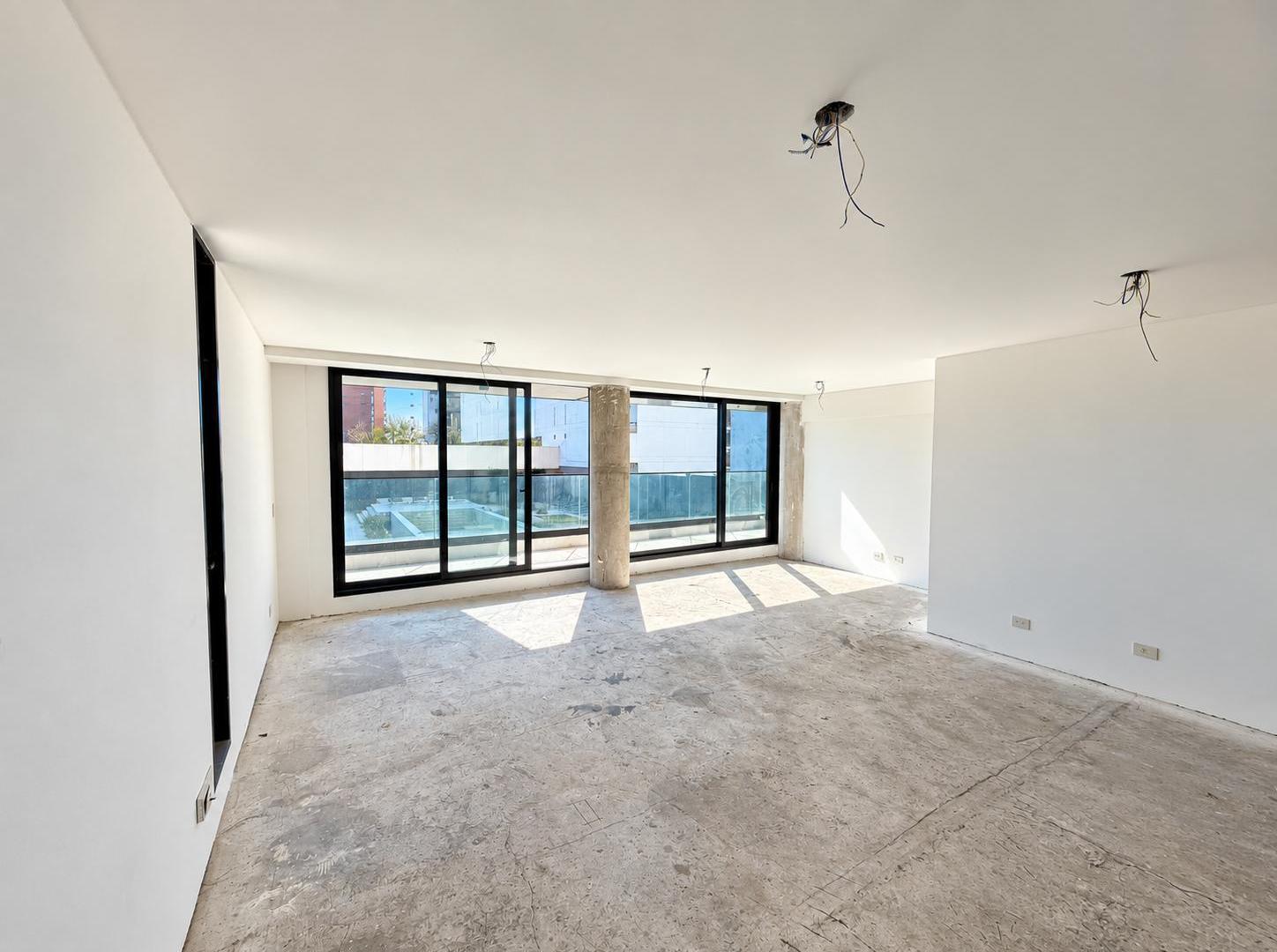 Foto de Departamento 4 Ambiente en Venta- Patio - Full Amenities - Torre, imagen 2