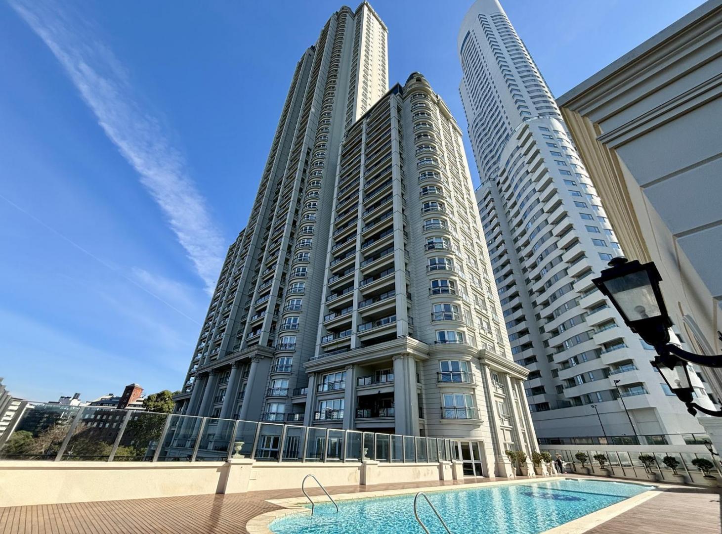 Foto de Unico 4 Amb en Alquiler - Equipado - Chateu Puerto Madero - Cochera, imagen 1