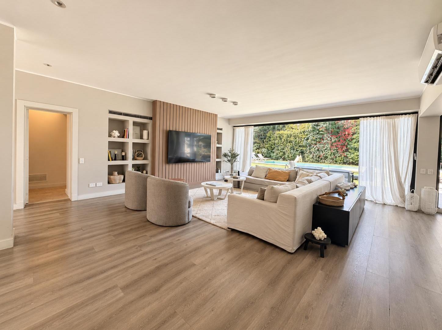 Foto de Venta Casa Moderna 2 Lotes Centrales - Miraflores Country Club, imagen 4
