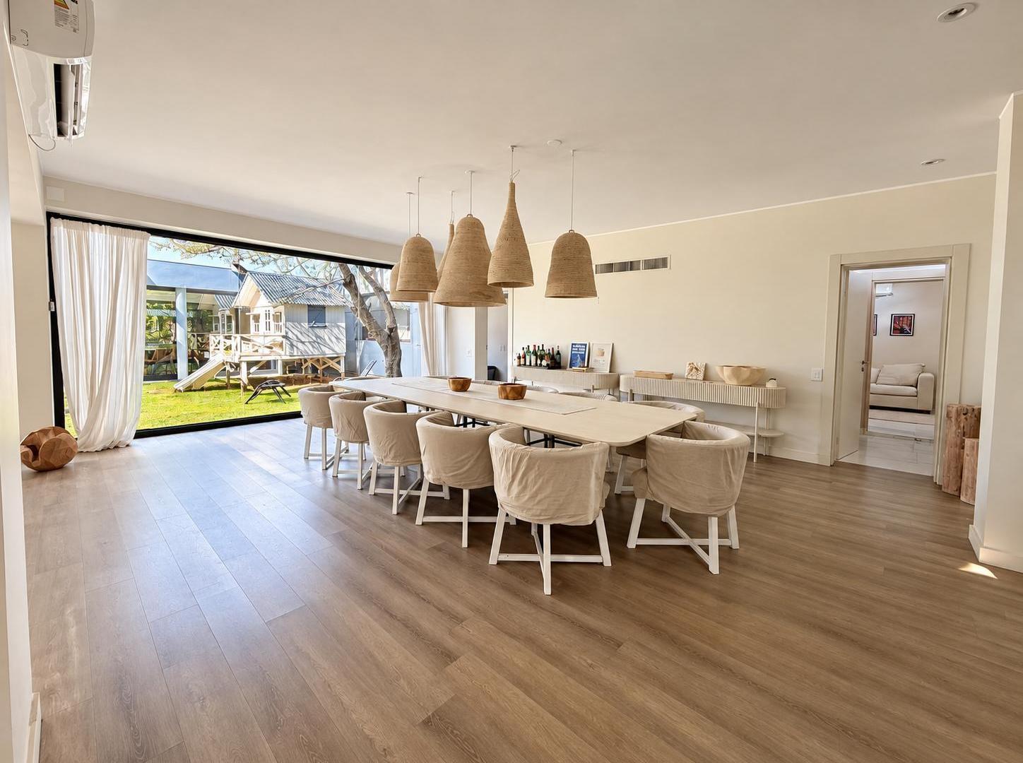 Foto de Venta Casa Moderna 2 Lotes Centrales - Miraflores Country Club, imagen 5