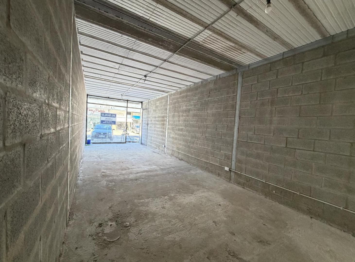 Foto de Alquiler Comercial Local a Estrenar en Las Piedras - Golfers 2900, imagen 3